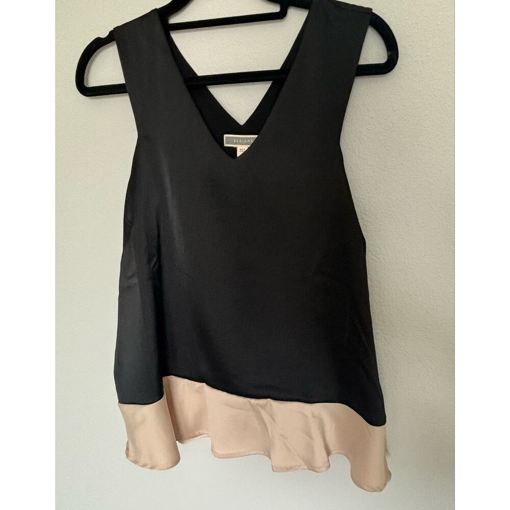 Pleione Large Black Blush Peplum Sleeveless V Neck Blouse Top L